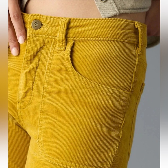 Pilcro Jeans The Icon Yellow Corduroy Chop Pocket Flare Jeans Boot Cut Pants 27 - Picture 5 of 16